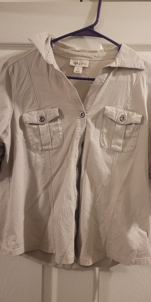 FINAL PRICE! Button Up Top
